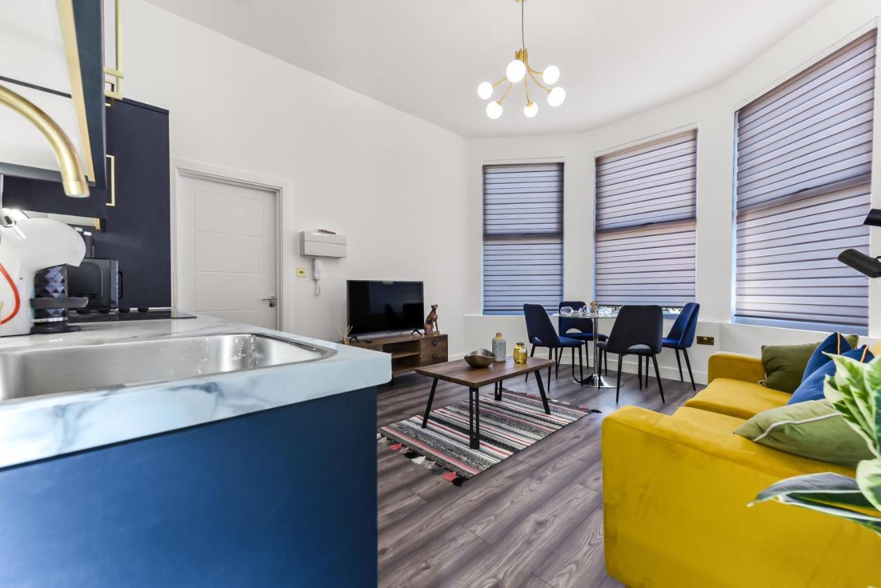 Comfy And Contemporary One Bedroom Flat Appartamento *
